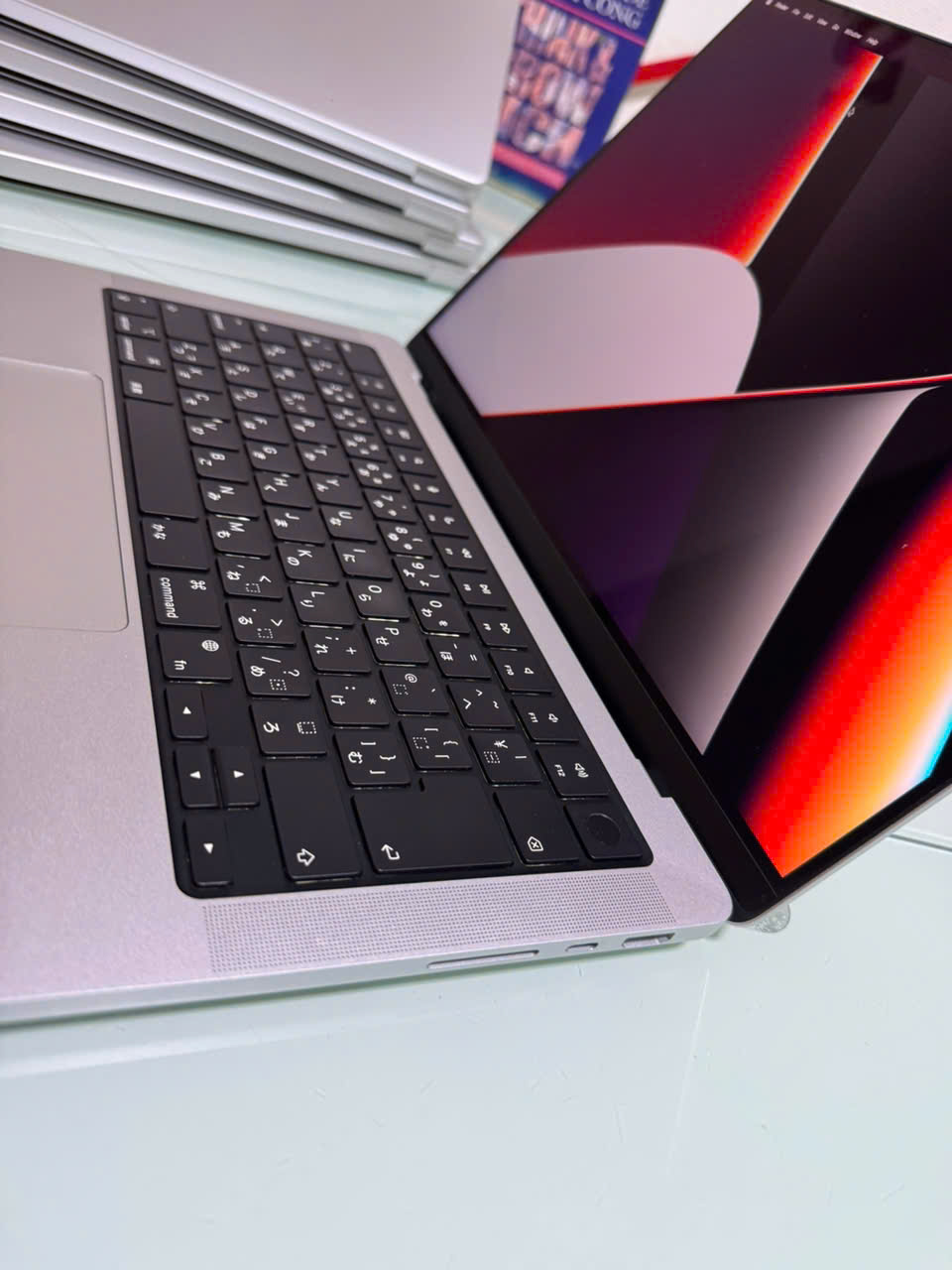 Macbook Pro 2021 Silver / Apple M1 Pro / RAM 32GB / SSD 1TB / 14.2